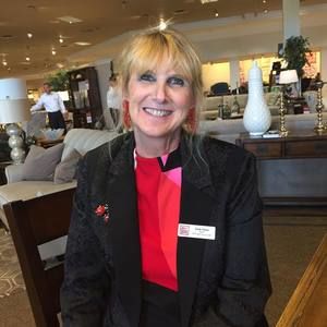 Meet your Posher, Kady